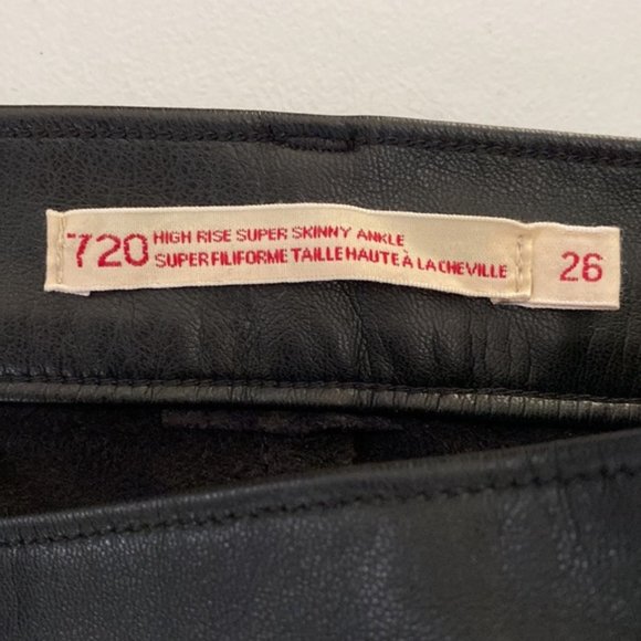 ❗️SOLD❗️Levi’s Faux Leather 720 High Rise Super Skinny Ankle Size 26 - Picture 8 of 13